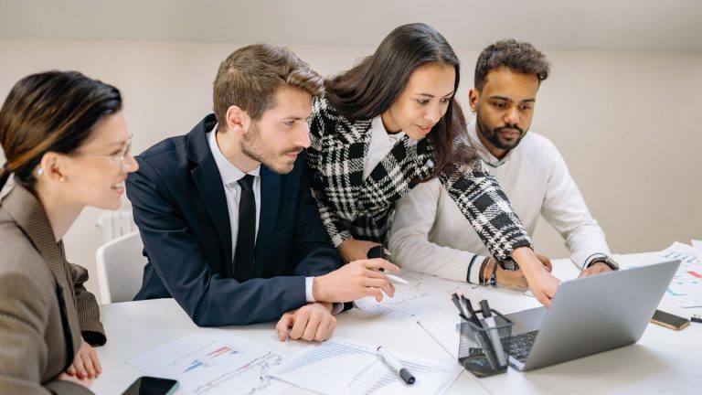 Automatisation no-code et IA : les meilleures formations pour booster votre carrière