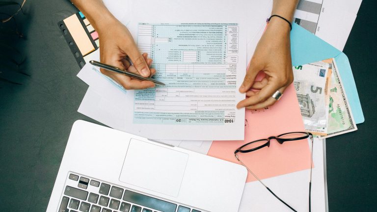 Pourquoi contacter un comptable pour déclarer l&rsquo;impôt sur le revenu ?
