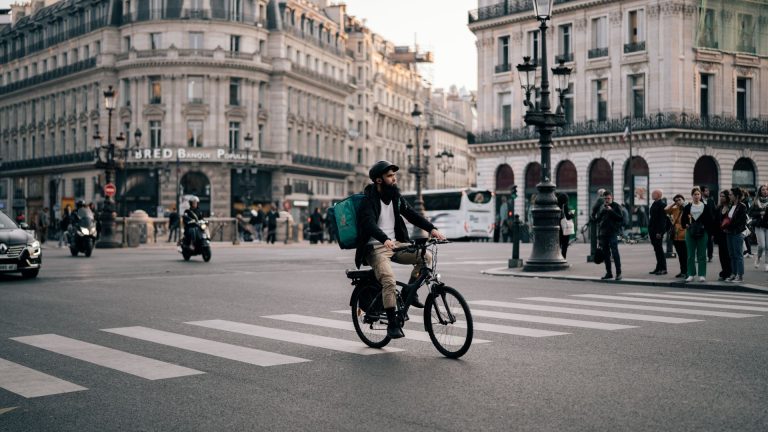 Ce que touchent vraiment les livreurs Uber Eats en France