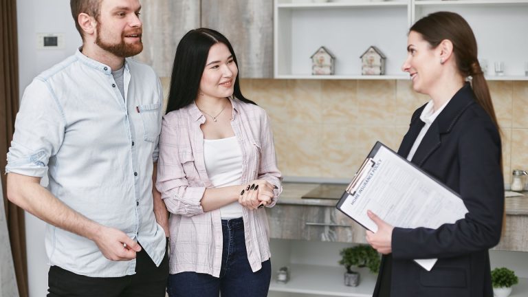 Vente de maison 2 ans après divorce : attention à la fiscalité